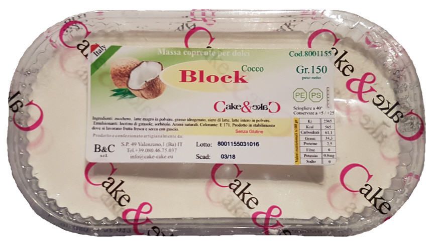 Ein Behälter mit Kokosnussblock in einem Plastikbehälter