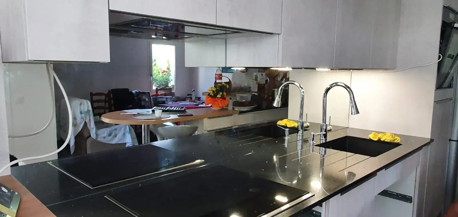 Cuisine ouverte sur salon