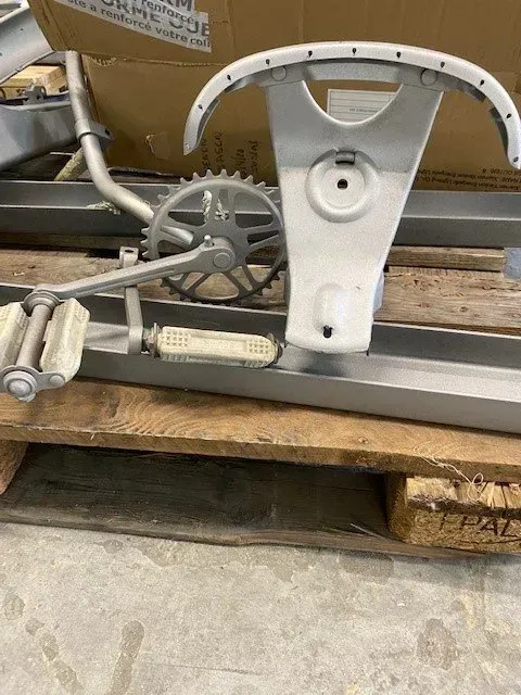 Petits éléments métalliques