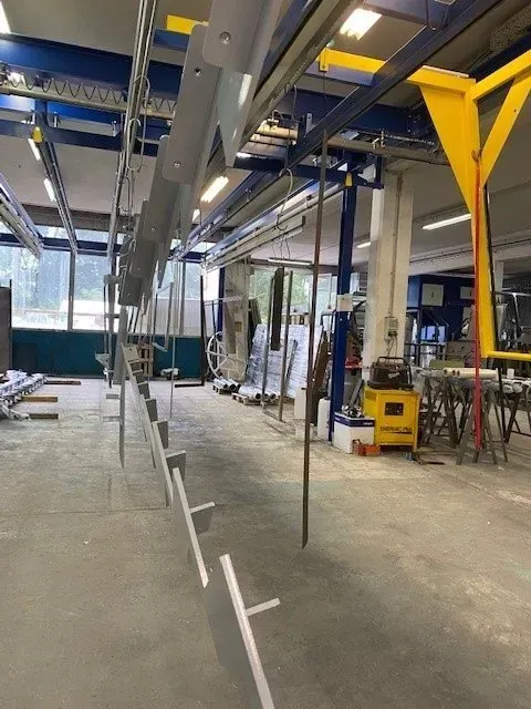 Atelier de découpage de tôle