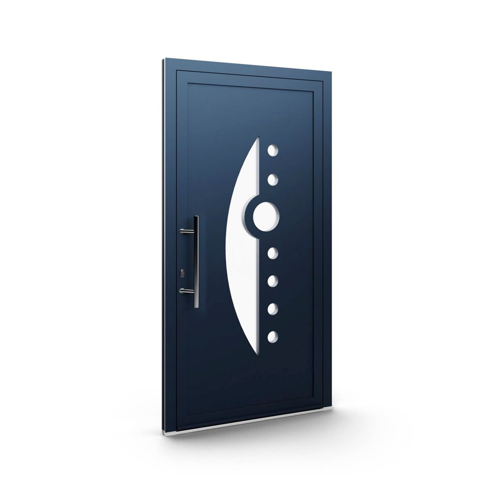 Eine blaue Tür mit einem weißen Muster auf weißem Hintergrund.