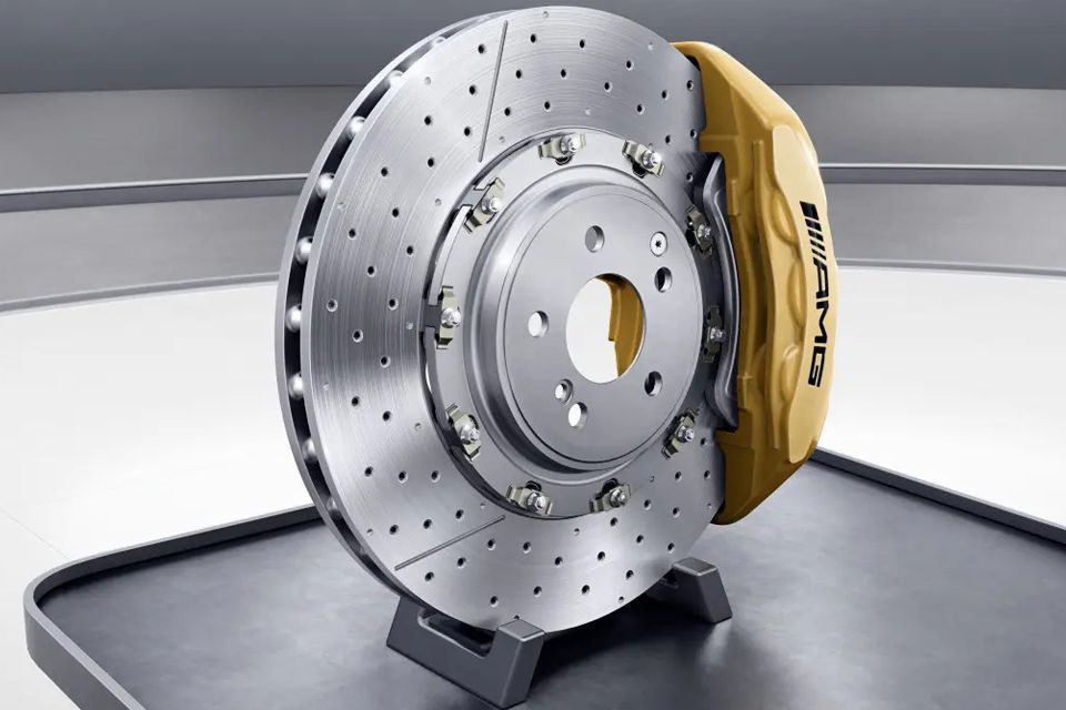 Garantiza un rendimiento óptimo de tu Mercedes con piezas originales