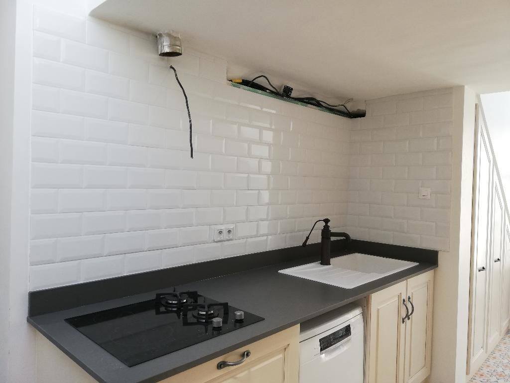 Travaux de faïence pour cuisine