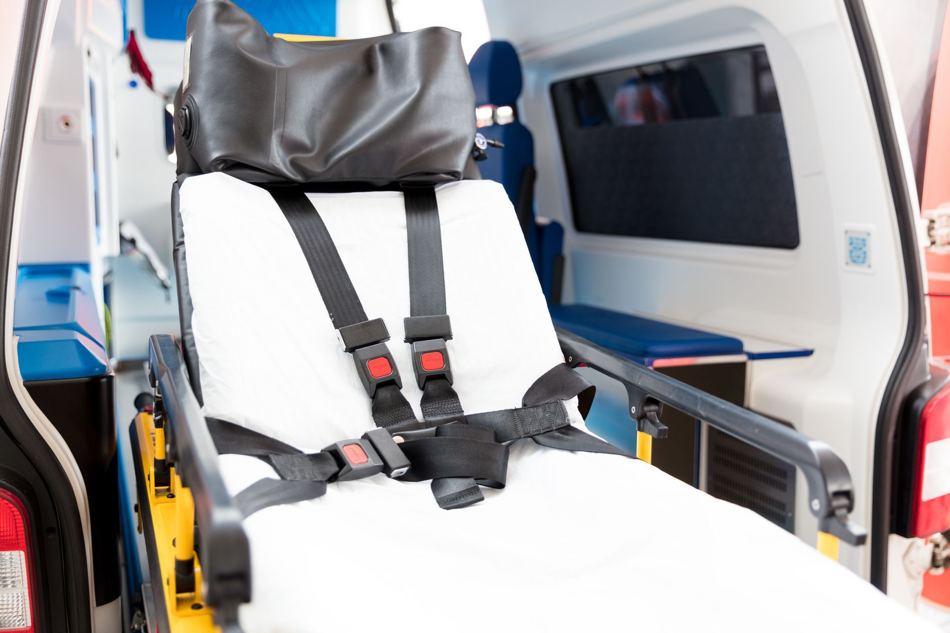 Brancard dans une ambulance