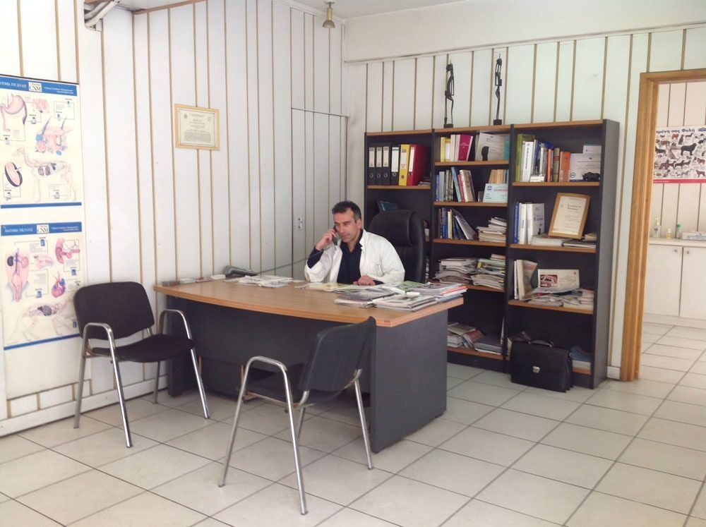 Κτηνίατρος Κατ' Οίκον - Ζώρζος Μιχάλης