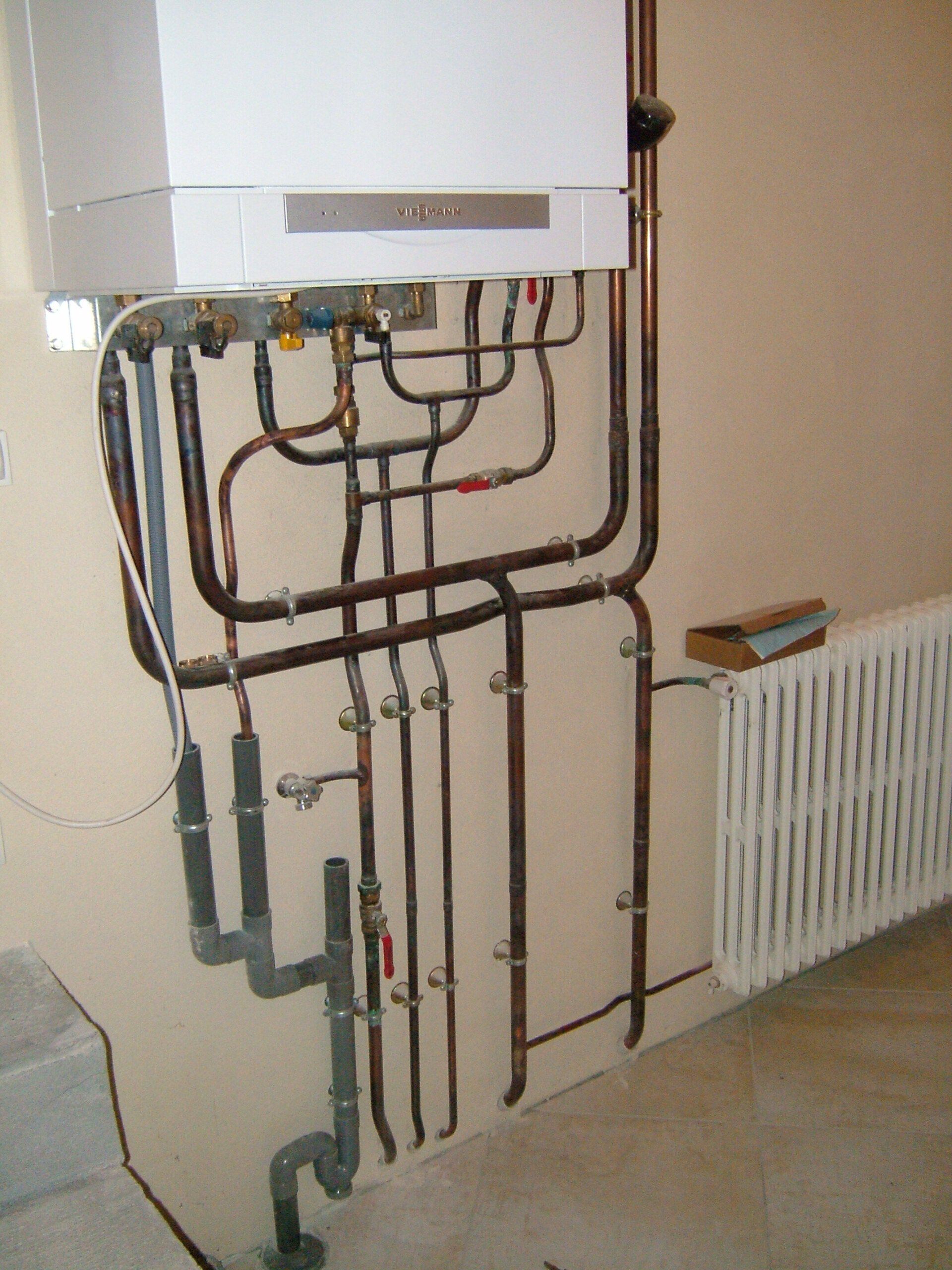 Installation chaudière et radiateur