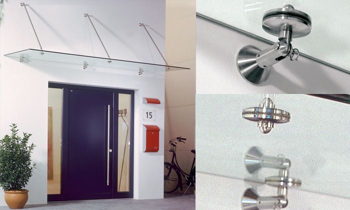 Eine Tür mit der Nummer 15 darauf