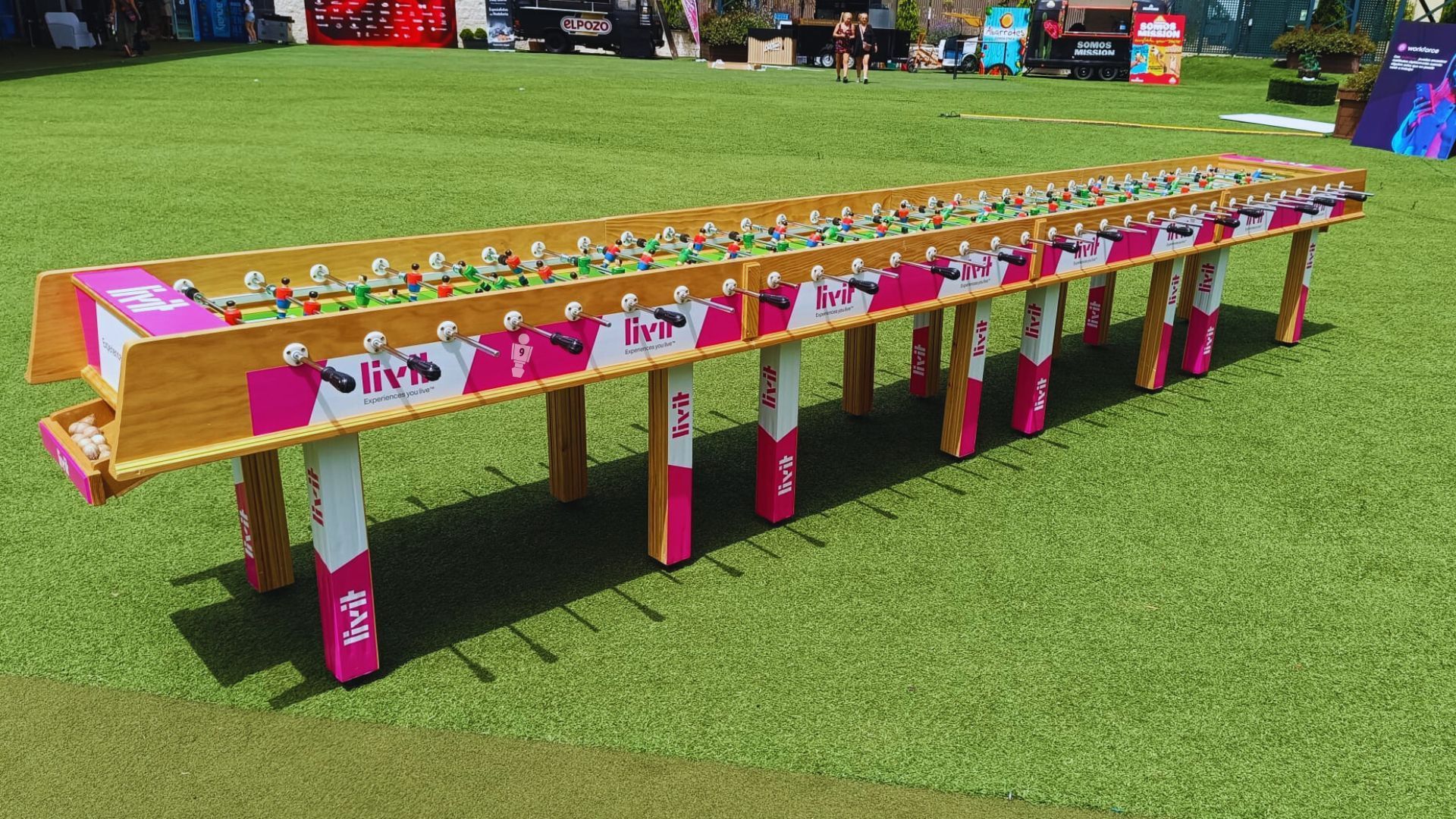 Alquiler Futbolin Gigante en Madrid y Barcelona