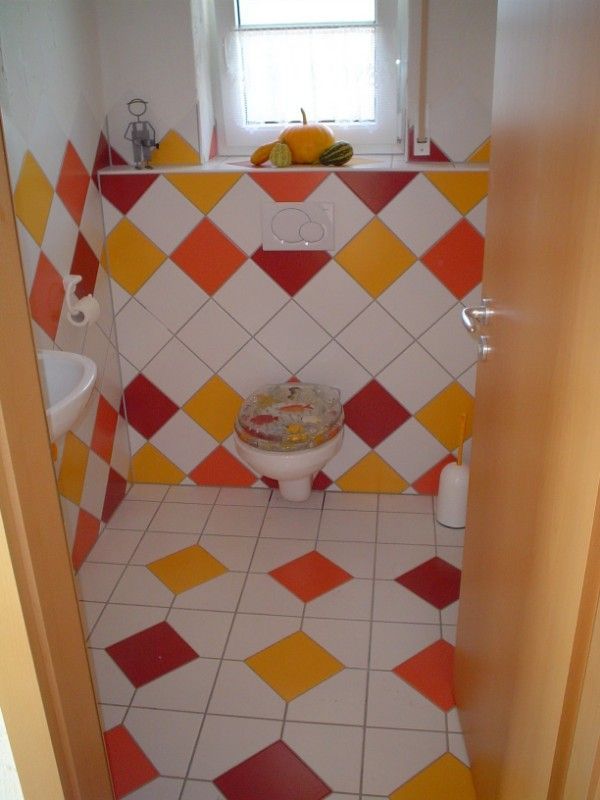 bunte Fliesen im Bad