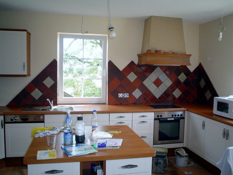 verschiedene Fliesen im Bad