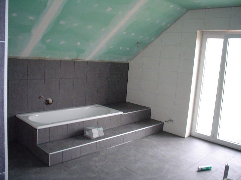 Putzarbeiten an einer Wand