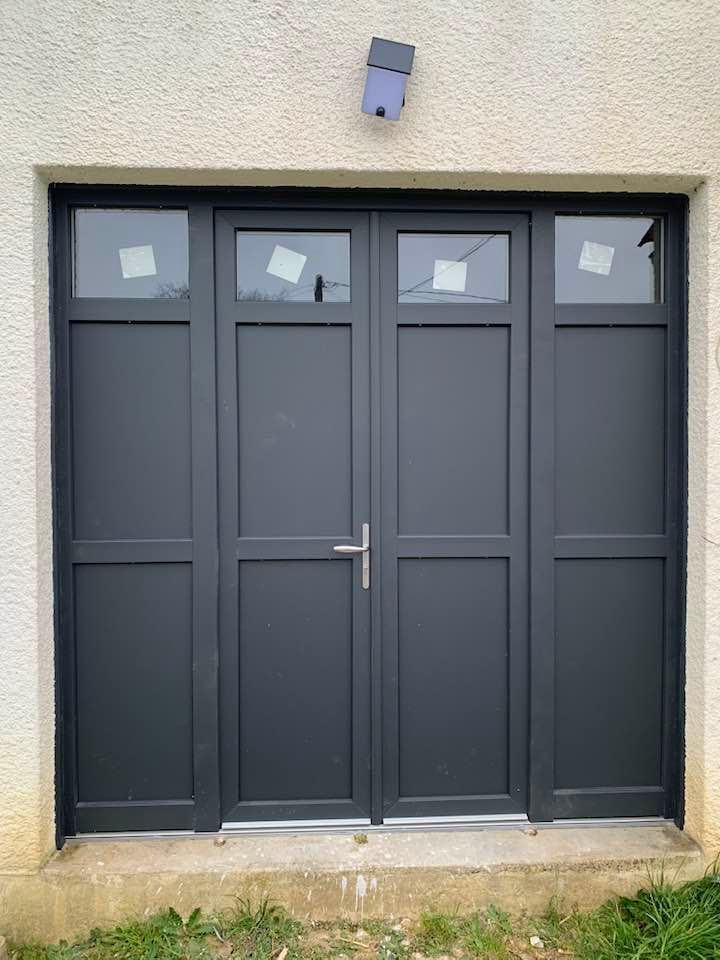 Pose menuiserie bicolore vue extérieure