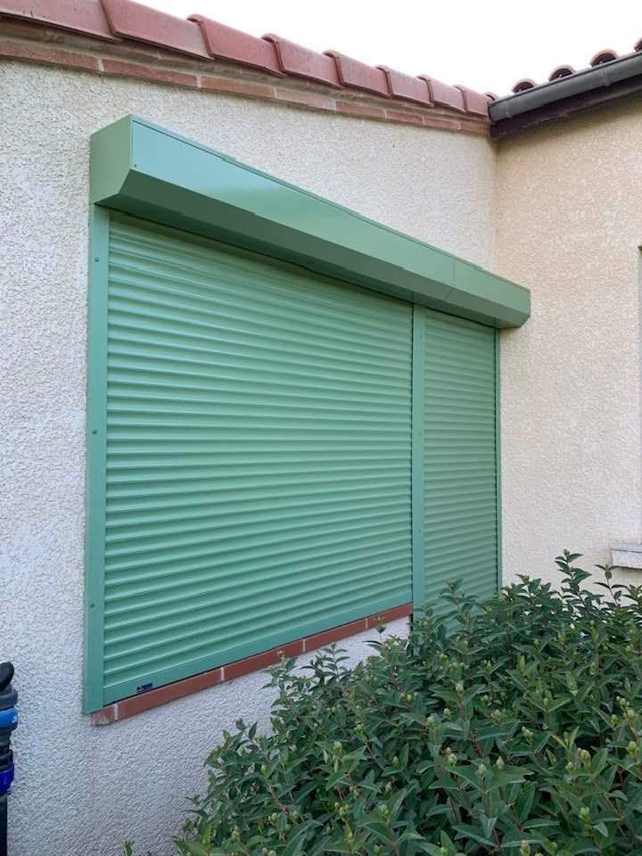 Volets électriques verts