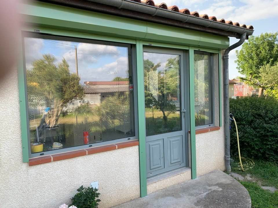 Pose volets extérieurs verts