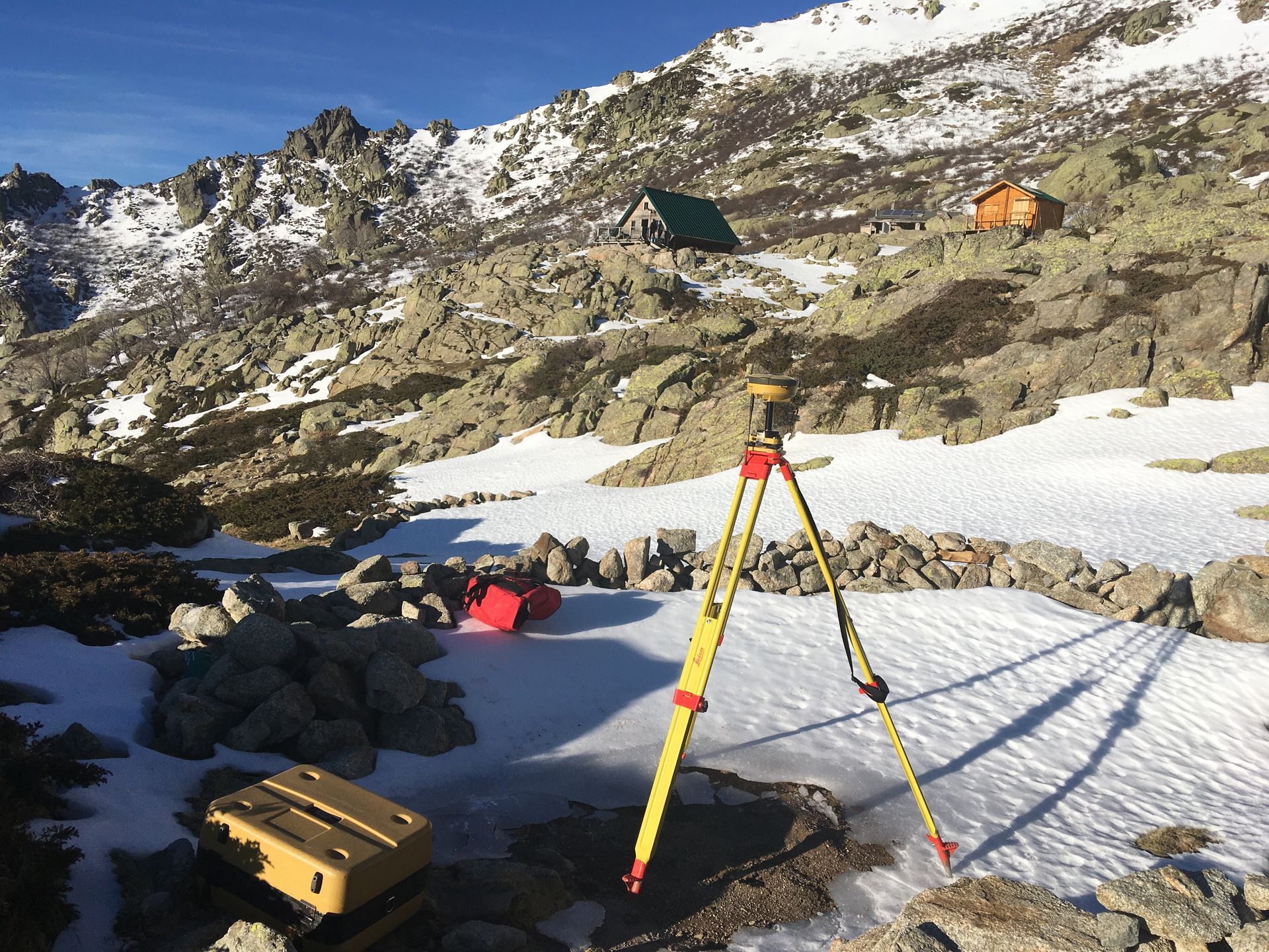 Mesure d'angles horizontaux et verticaux