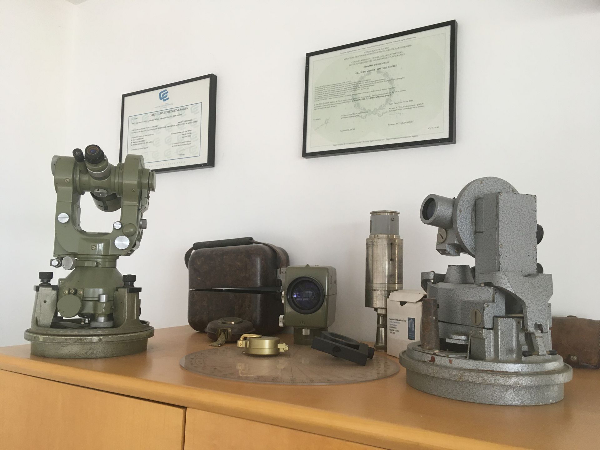 Outils de géomètre