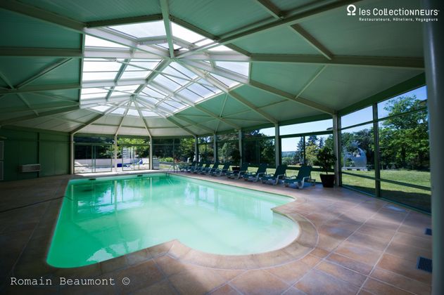 piscine intérieure