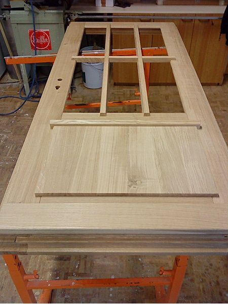 Holztür in Produktion - Gerber & Stettler AG - Unterlangenegg