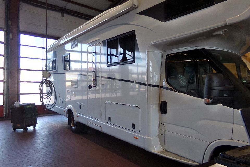 Caravan in der Werkstatt von Waldemar Bonfigt GmbH