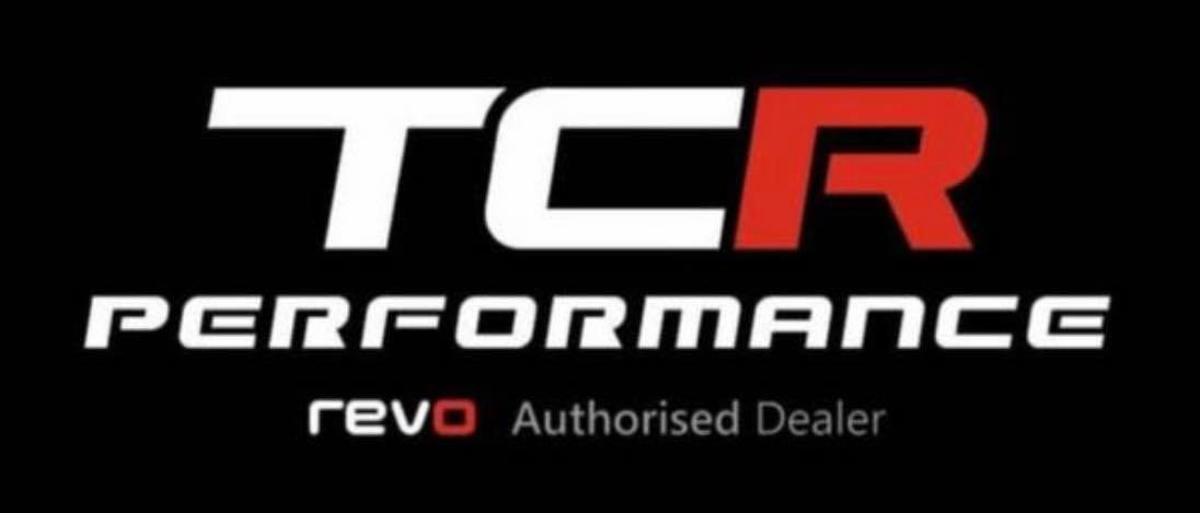 Un logotipo para el distribuidor autorizado de TCR Performance Revo.