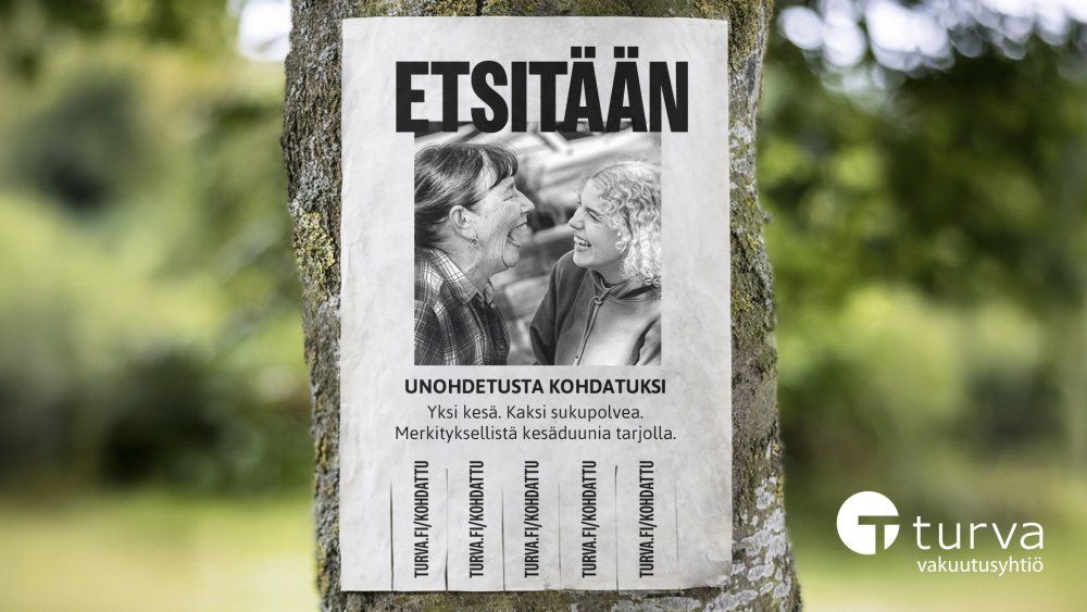 Puussa oleva ilmoitus, jossa lukee 