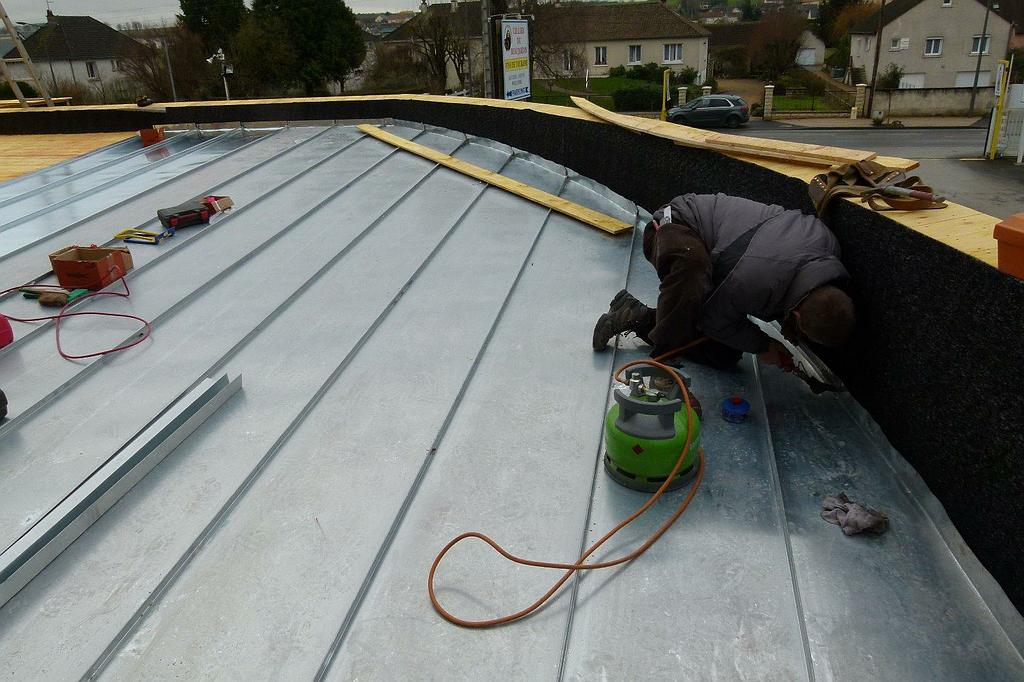 Thibault Joël, charpente et couverture de toit à Tours, Bléré