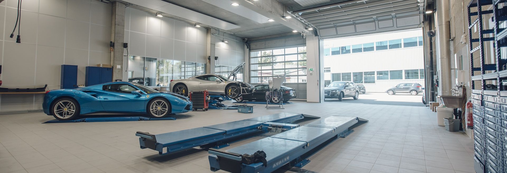 Schadenmanagement - Huggel Carrosserie AG in Münchenstein BL