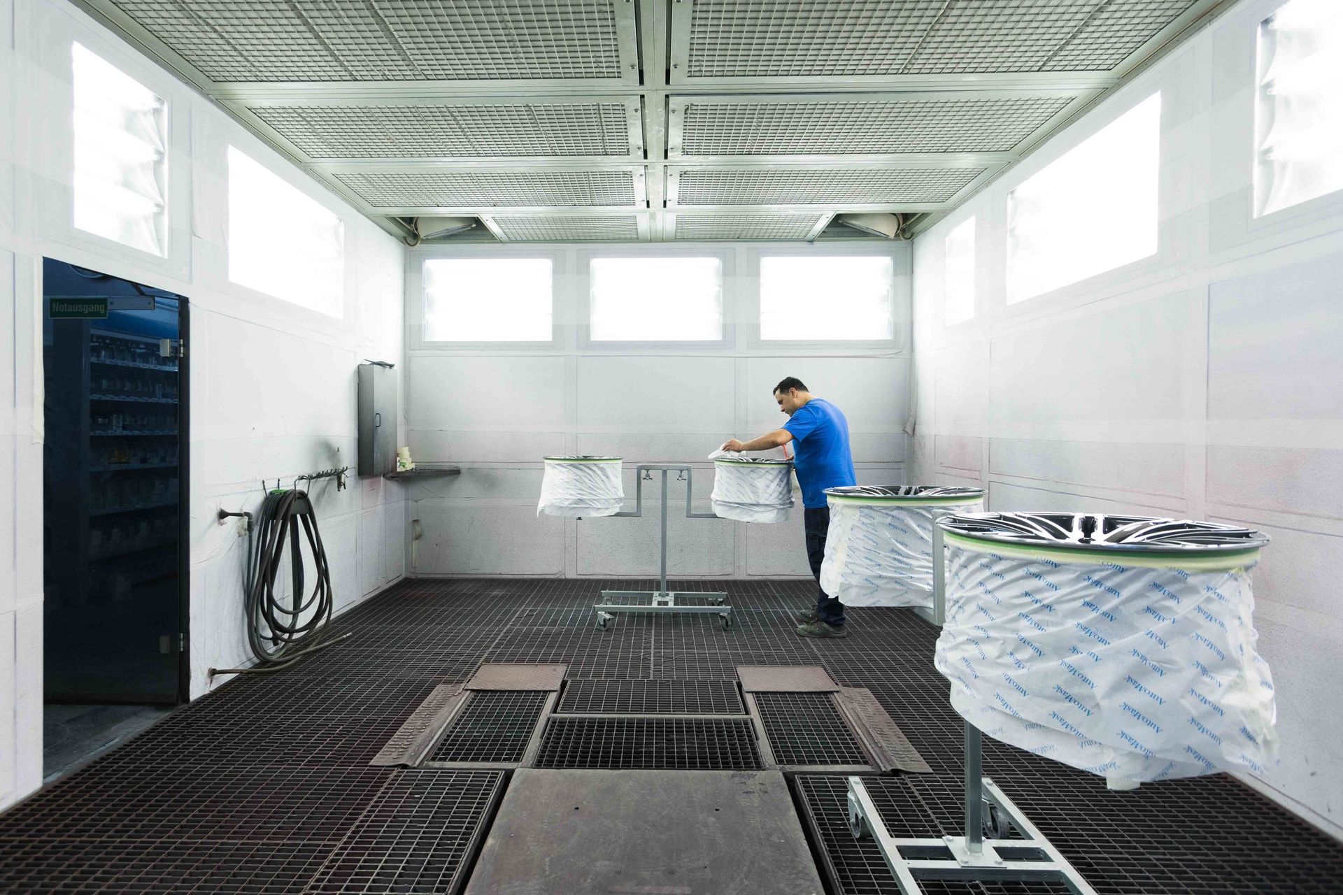 Felgenreparatur - Huggel Carrosserie AG in Münchenstein BL