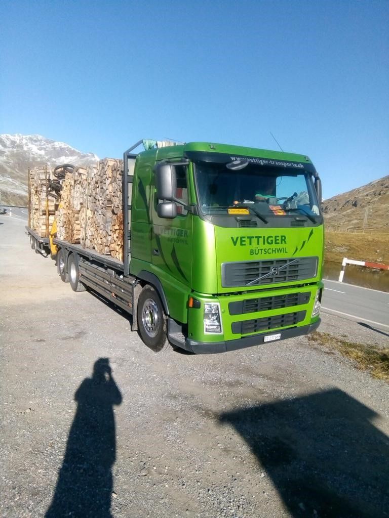 Transport Holz - Vettiger Transport AG- Lütisburg-Station