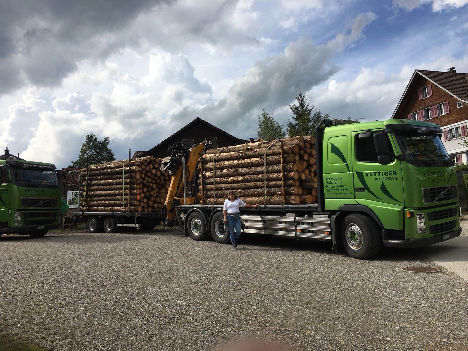 Transport Holz - Vettiger Transport AG- Lütisburg-Station