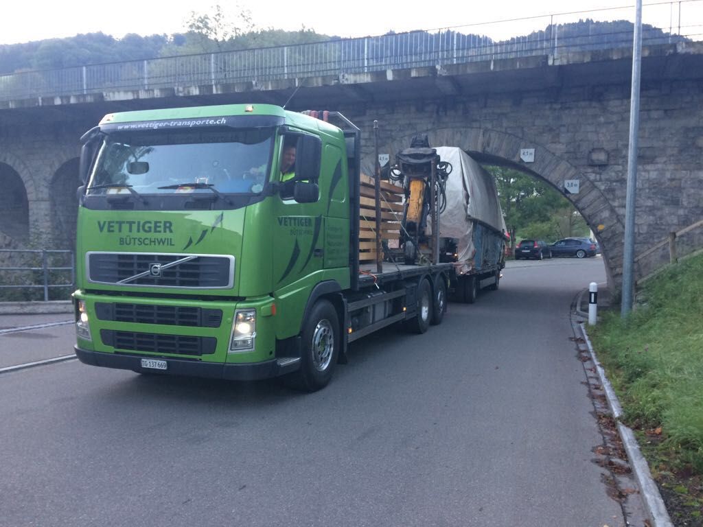 Transport Holz - Vettiger Transport AG- Lütisburg-Station