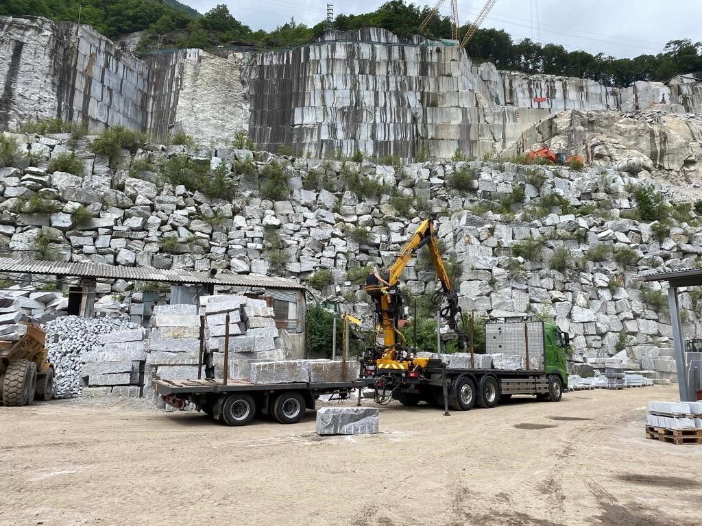 Vettiger Transport AG|Lütisburg - Station