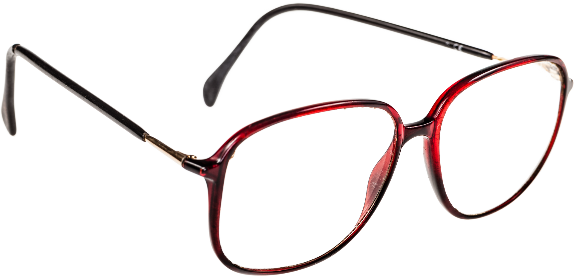 Des lunettes rouges