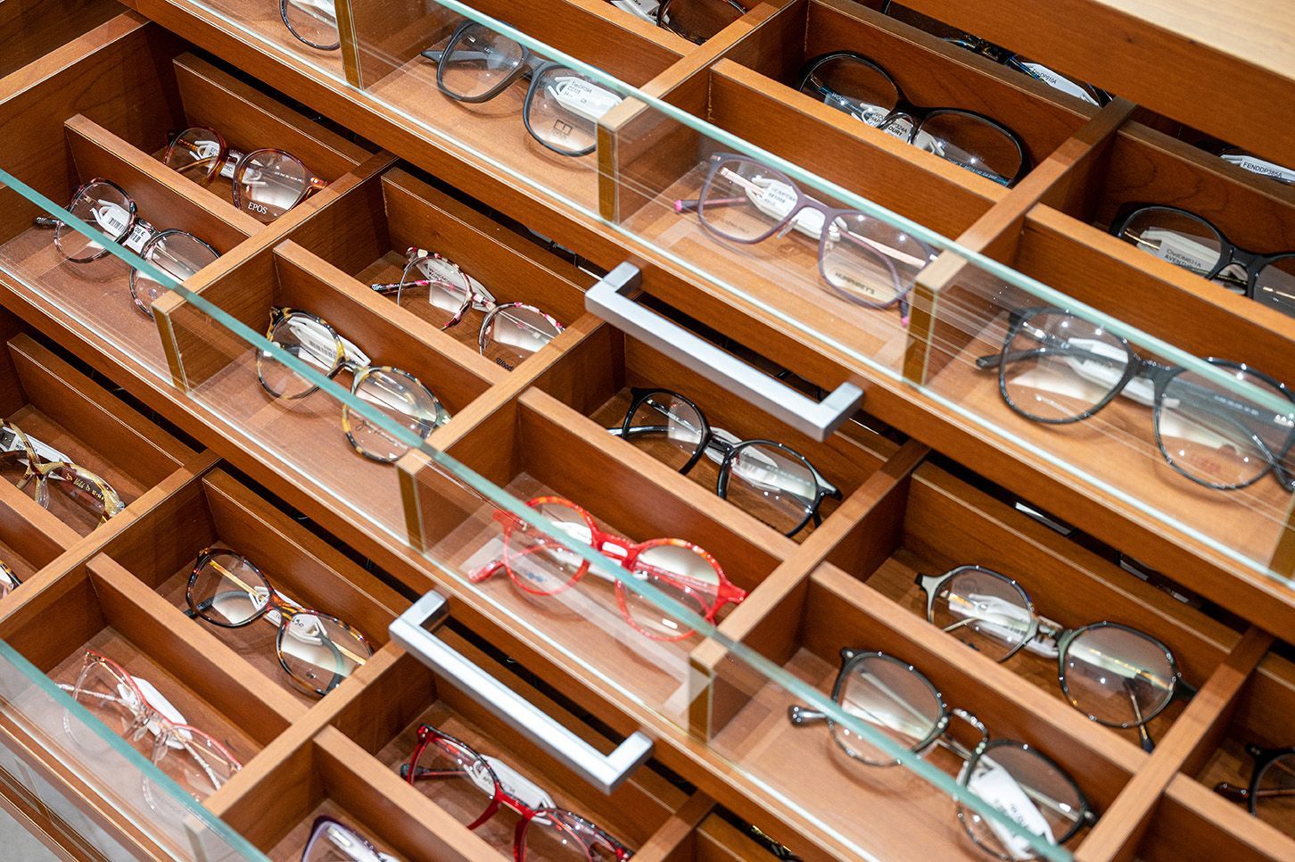 Des lunettes en exposition
