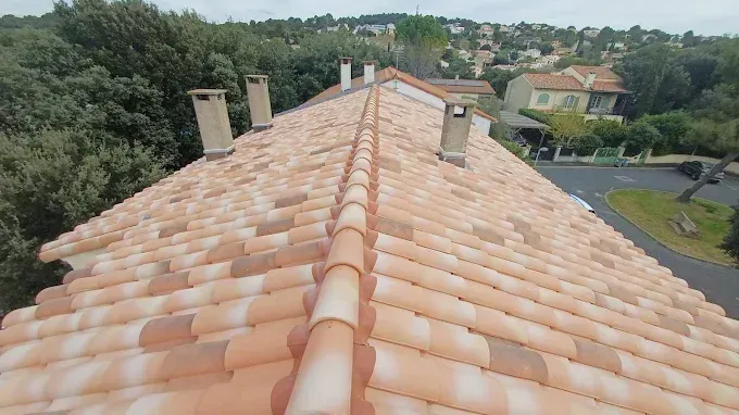 Toiture en tuiles refaite à neuf
