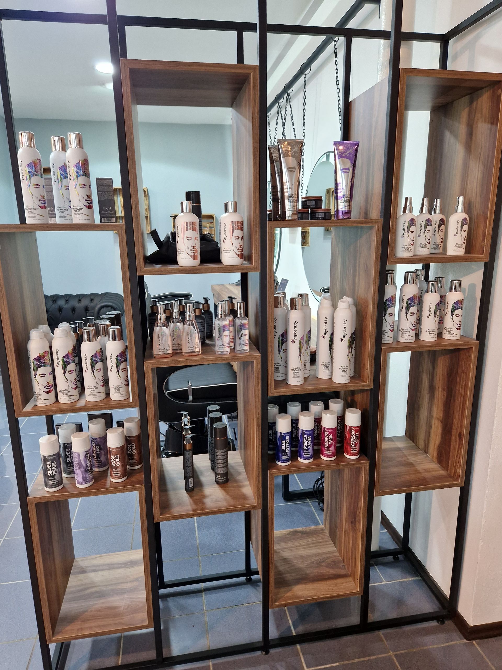 Produkte zur Haarpflege bei Ihrem Friseur in Ansbach.