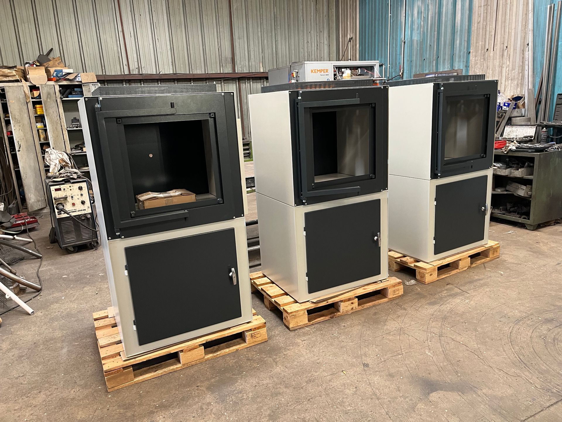 Ouvrages métalliques avec poudre époxy