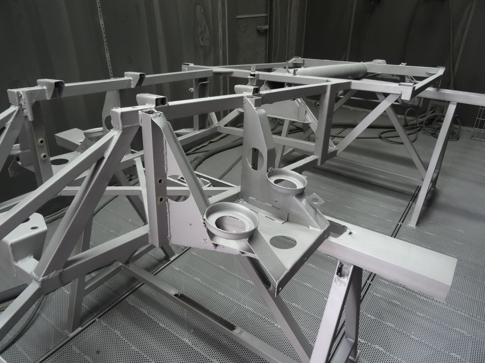 Structure en métal sablée