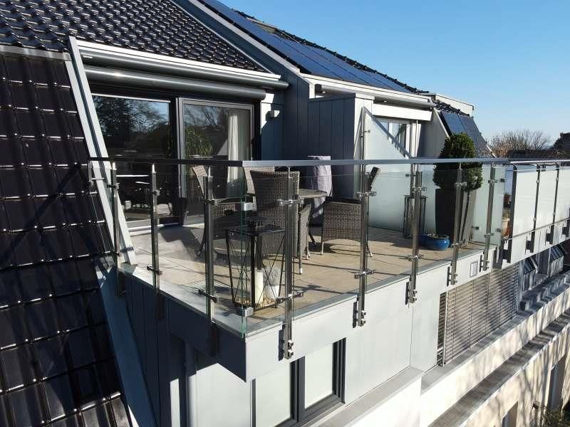 Edelstahlgeländer mit Glasfüllung