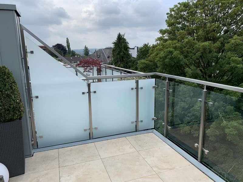 Edelstahlgeländer mit Glasfüllung