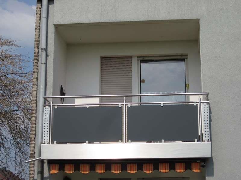 Geländer mit WPC-Trespa Füllung