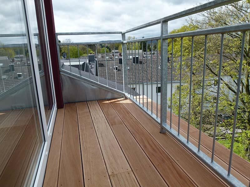 Geländer feuerverzinkt