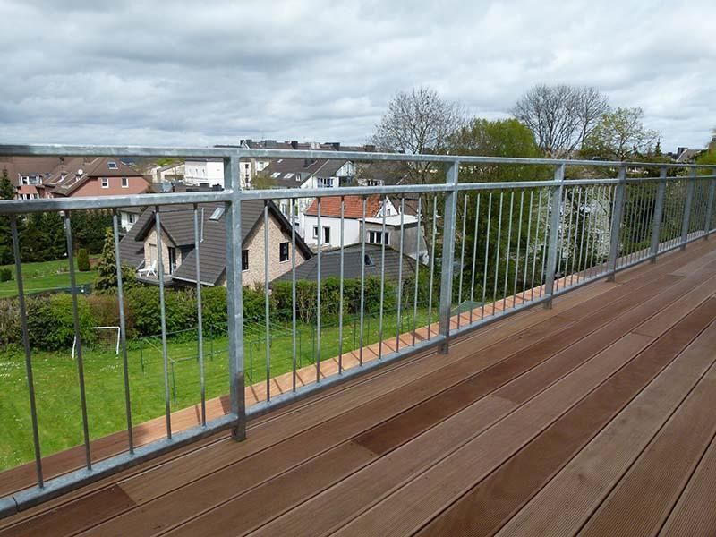 Geländer feuerverzinkt