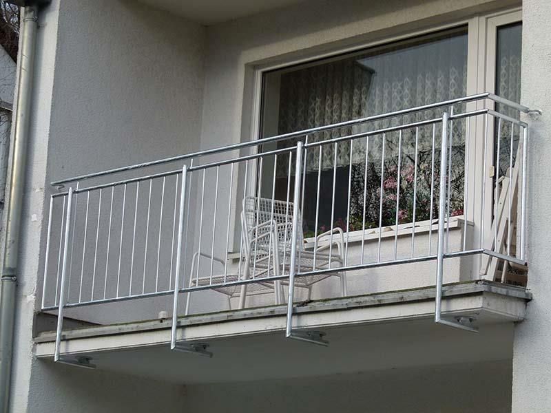 Geländer feuerverzinkt