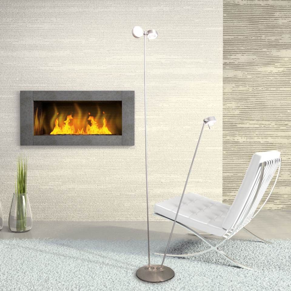 Leuchtstrahler an einer Wand