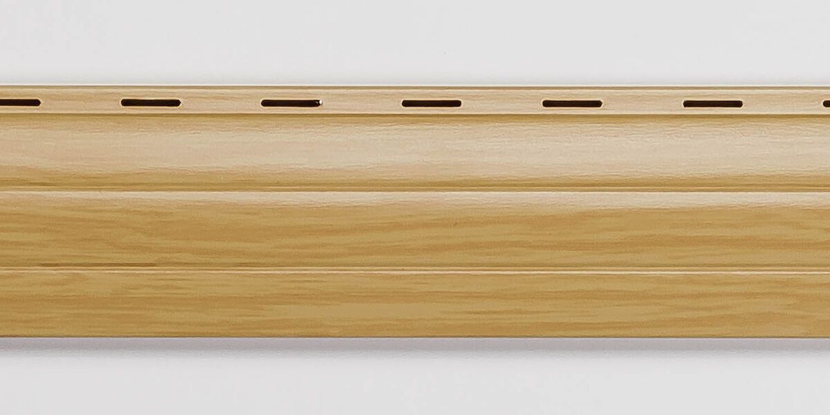 eichefarbene gemaserte Rolladen