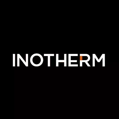 Das Inotherm-Logo ist weiß auf schwarzem Hintergrund.