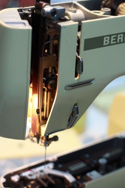Mechaniker - Nähmaschinen Reparatur Werkstatt - Bern