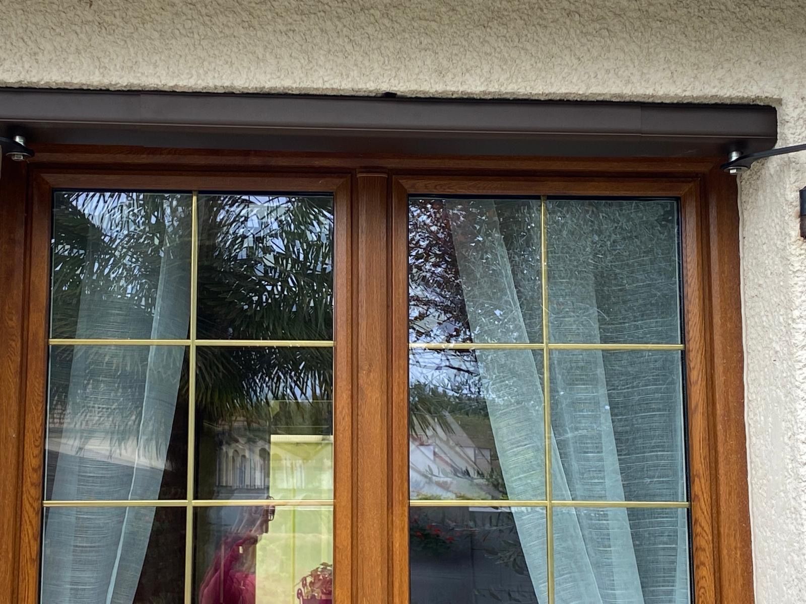 Fenêtre avec menuiserie