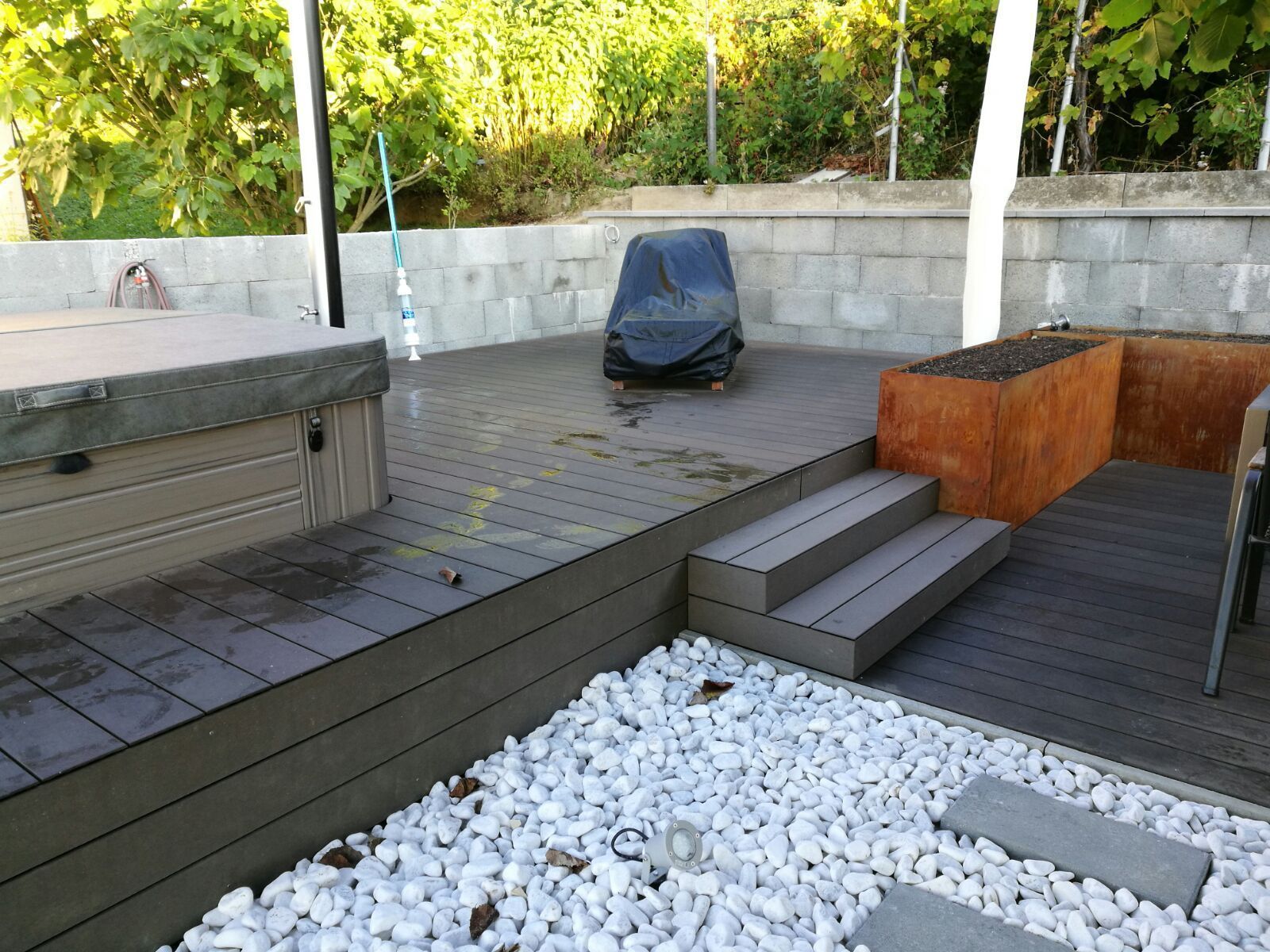 Poolumrandung - Schreinerei Grunder